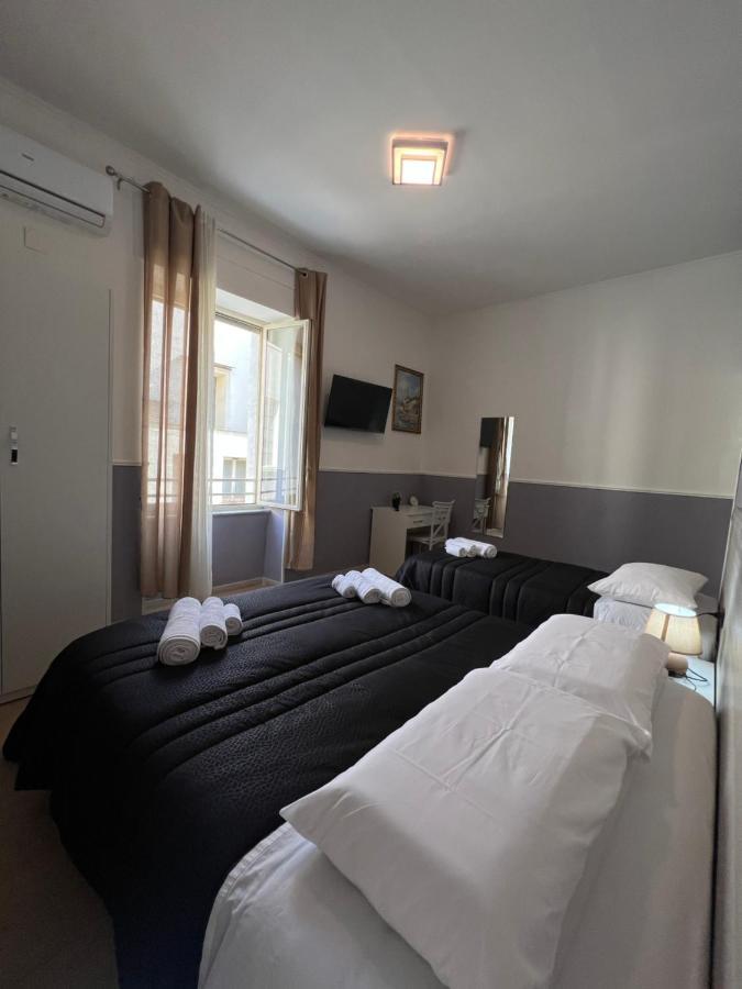 Silvana Appartamento Naples Exterior photo